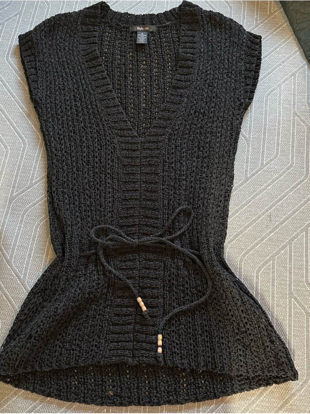 Style & Co. Black Open-Knit V-Neck Tie-Waist Sleeveless Sweater